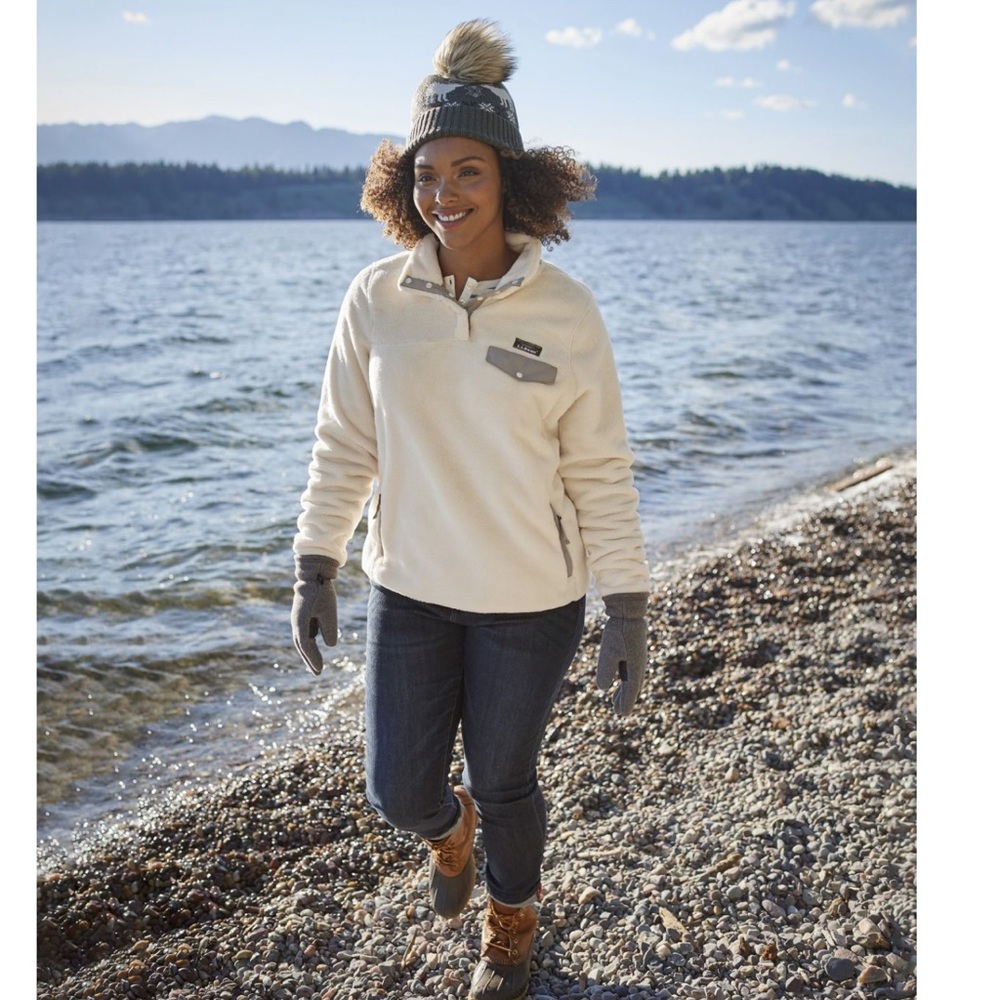 L.L. Bean Women's Hi-Pile Fleece Pullover in sailcloth heather